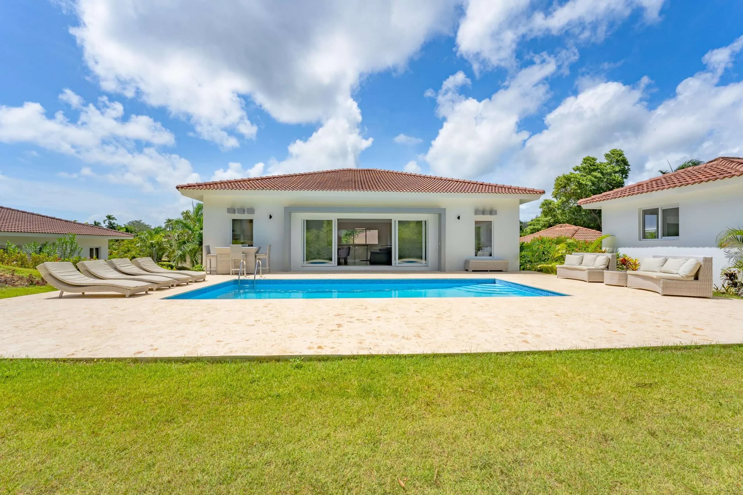Villa-5-16 (1)